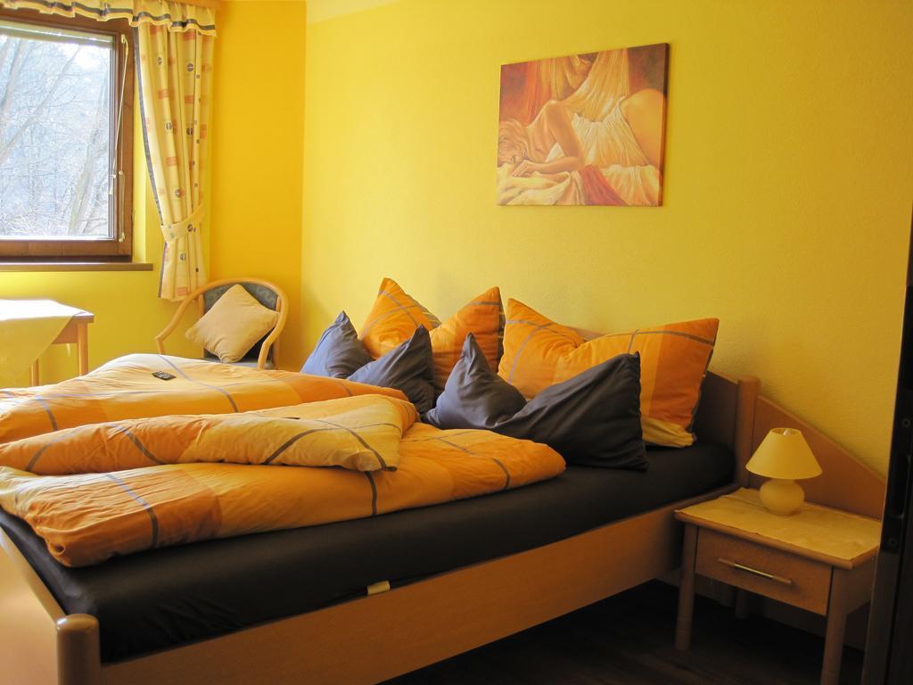 Haus Reinstadler Imst Zimmer foto